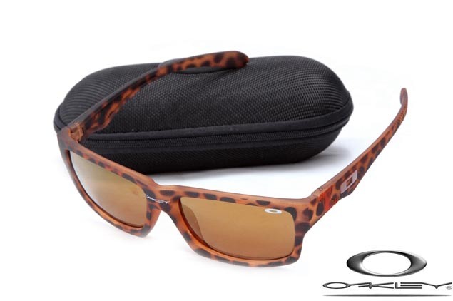 oakley leopard print sunglasses